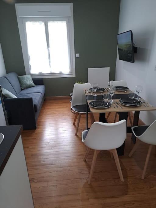T2 Jacky Ic. /Moto / Circuit 24H / Oasis /Antares Appartement Le Mans Buitenkant foto